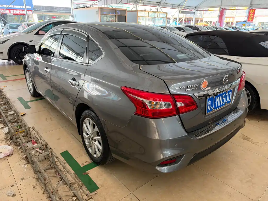 Nissan Sylphy — фото 11
