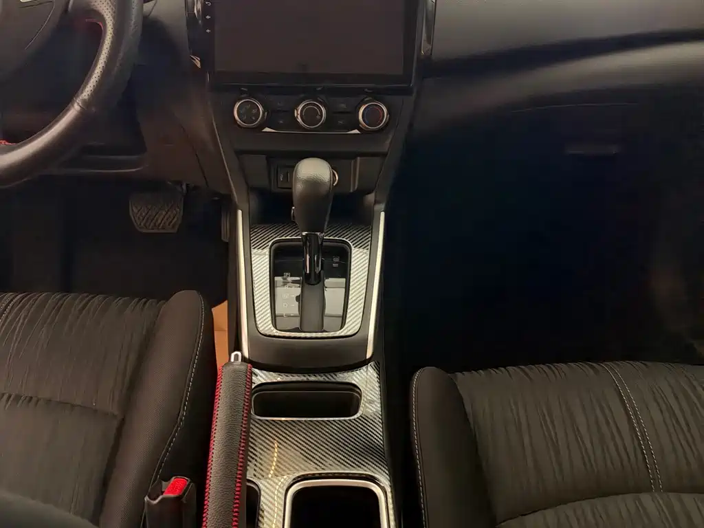 Nissan Sylphy — фото 26
