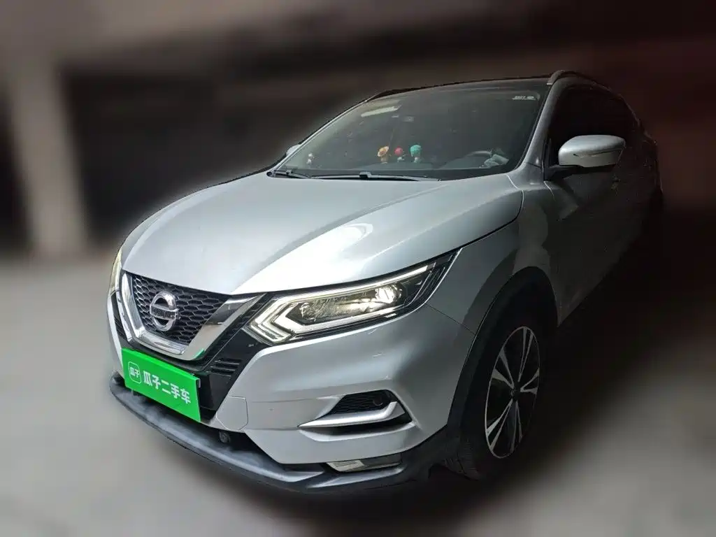 Nissan Qashqai — фото 2