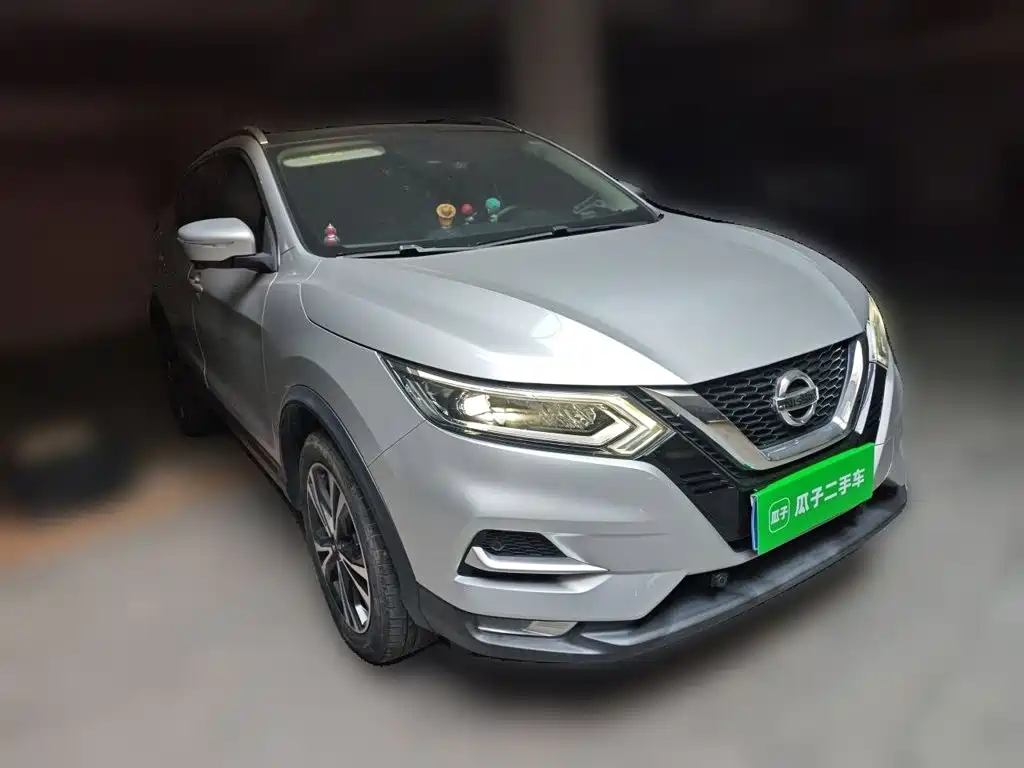 Nissan Qashqai — фото 24