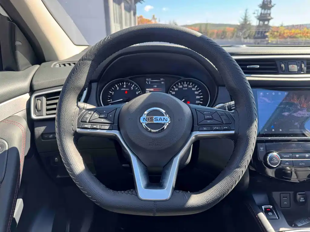 Nissan Qashqai — фото 15