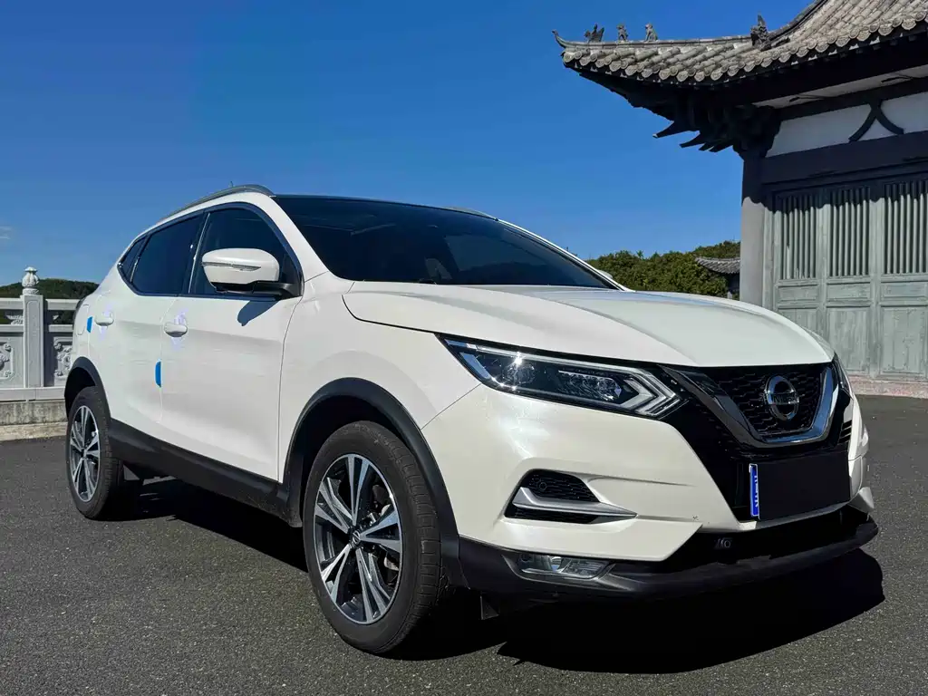 Nissan Qashqai — фото 3