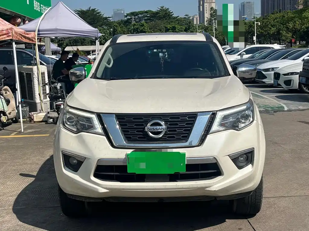 Nissan Terra — фото 2