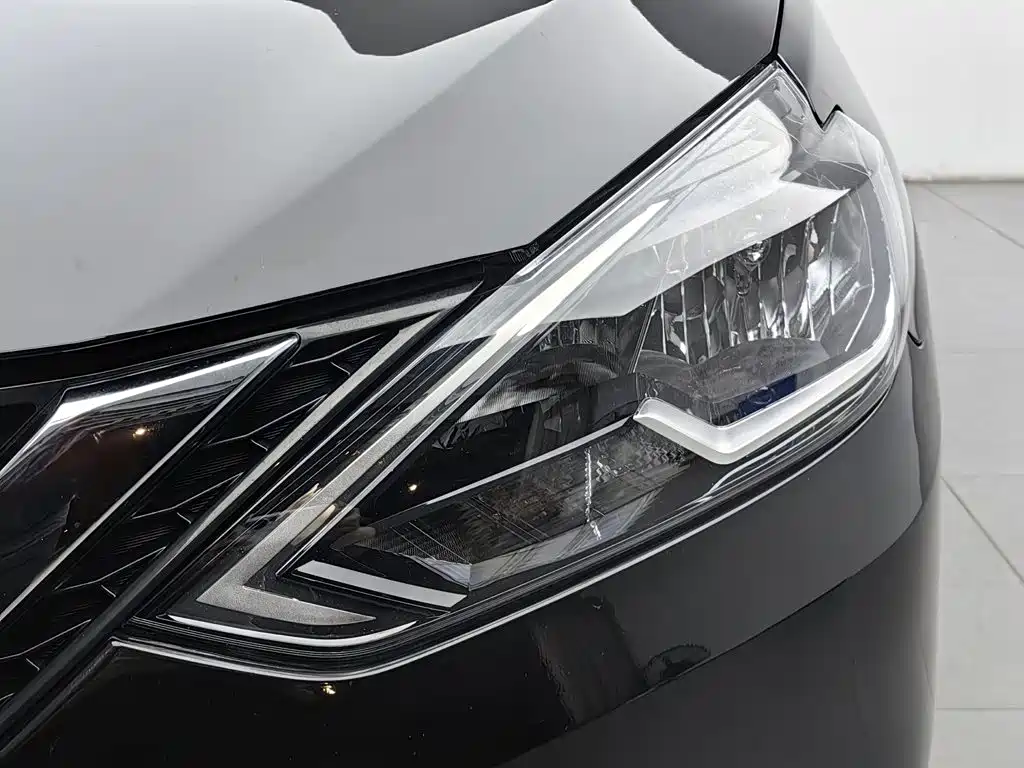 Nissan Sylphy — фото 7