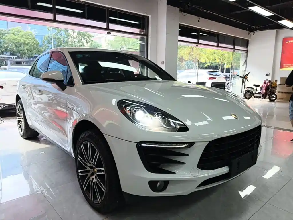 Porsche Macan — фото 4