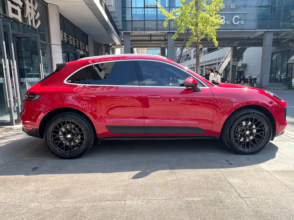 Porsche Macan — фото 4