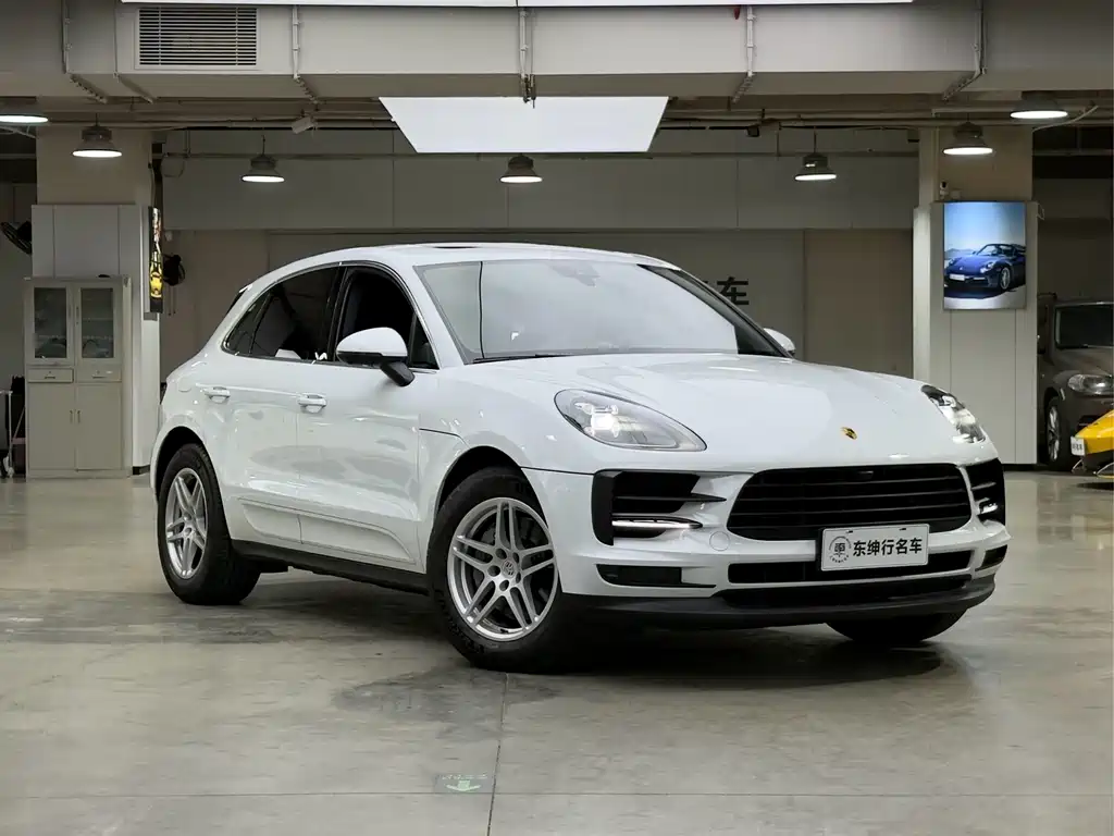 Porsche Macan — фото 3