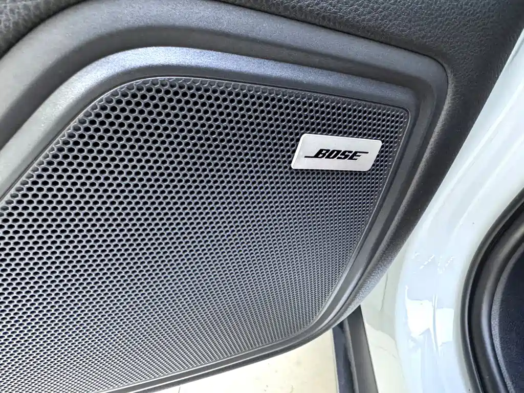 Porsche Macan — фото 20
