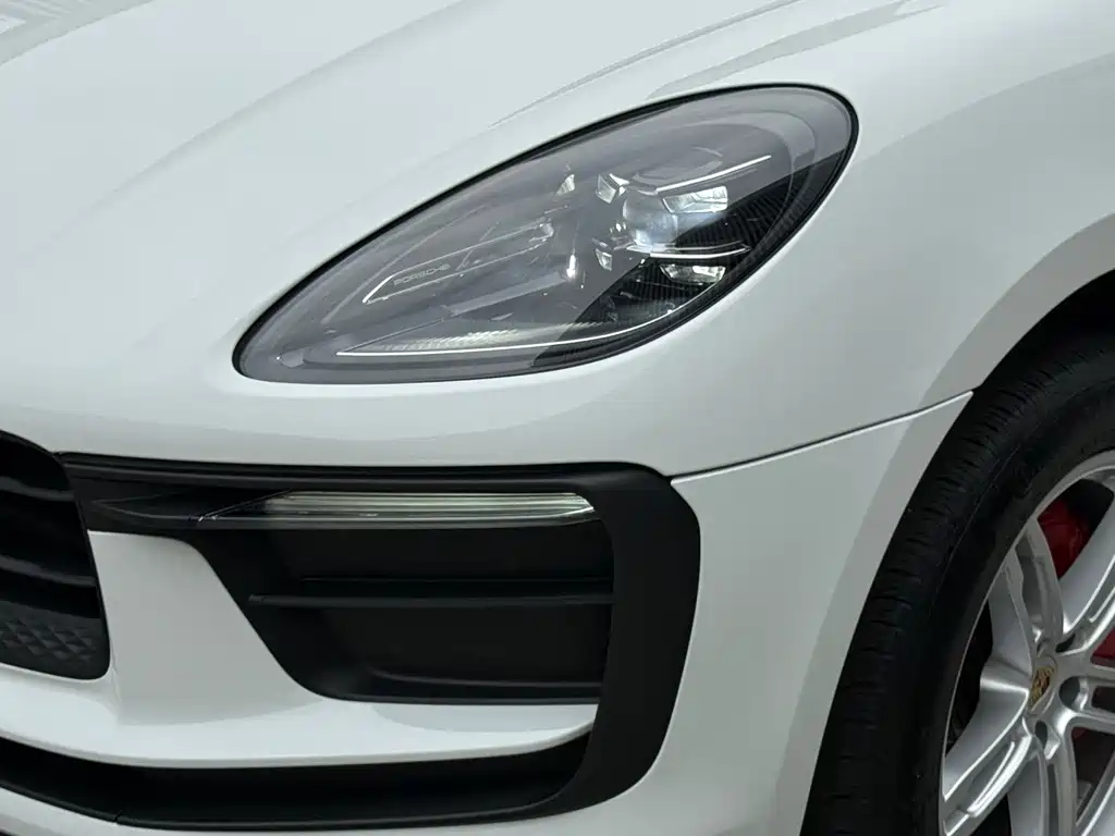 Porsche Macan — фото 8