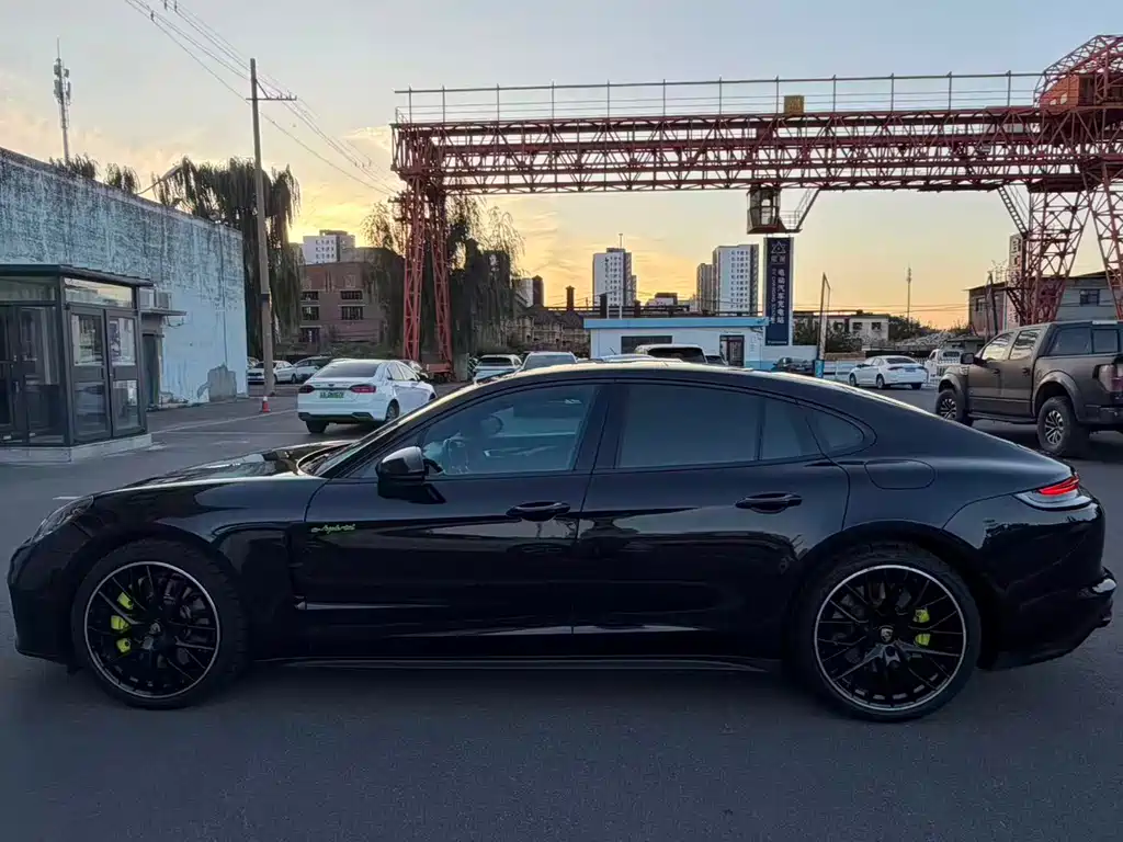 Porsche Panamera Hybrid — фото 7