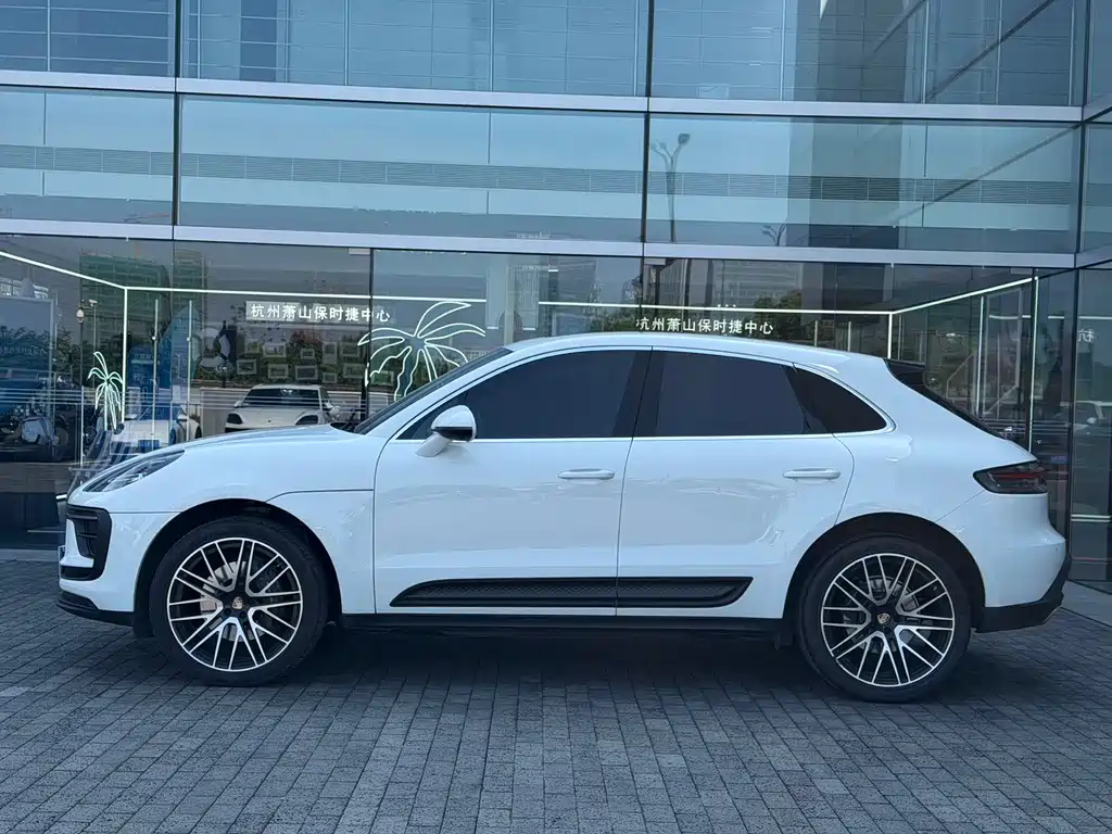 Porsche Macan — фото 3