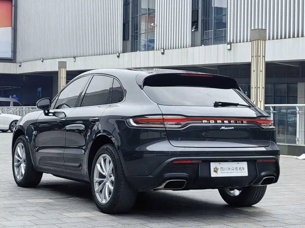 Porsche Macan — фото 5