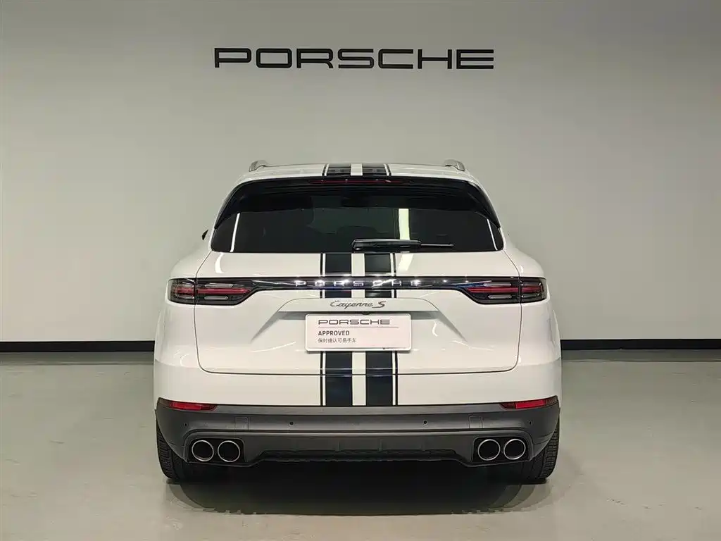 Porsche Cayenne — фото 4