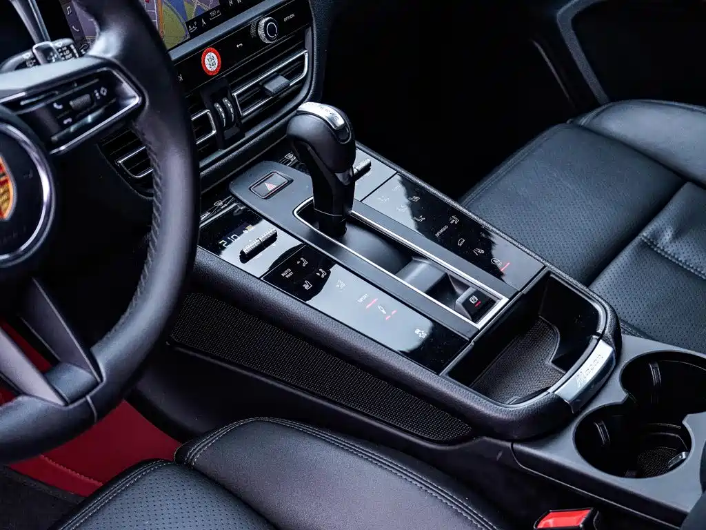 Porsche Macan — фото 4