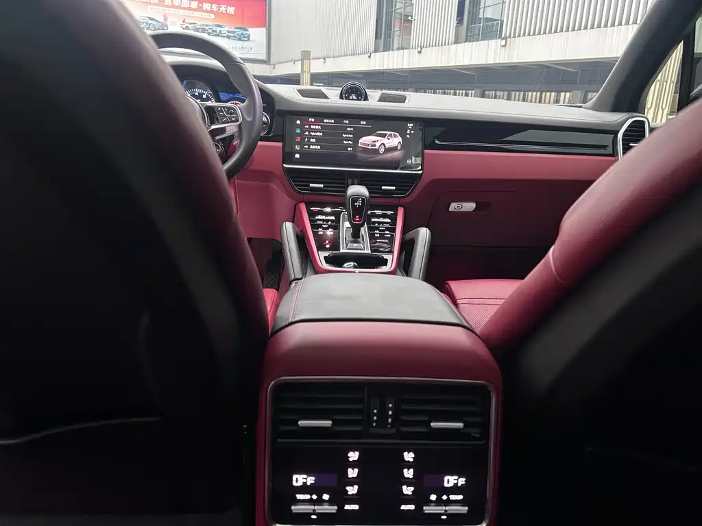 Porsche Cayenne Hybrid — фото 11