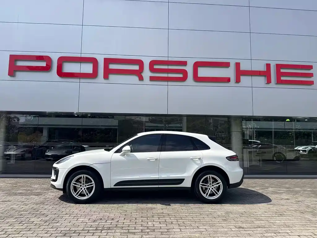 Porsche Macan — фото 3