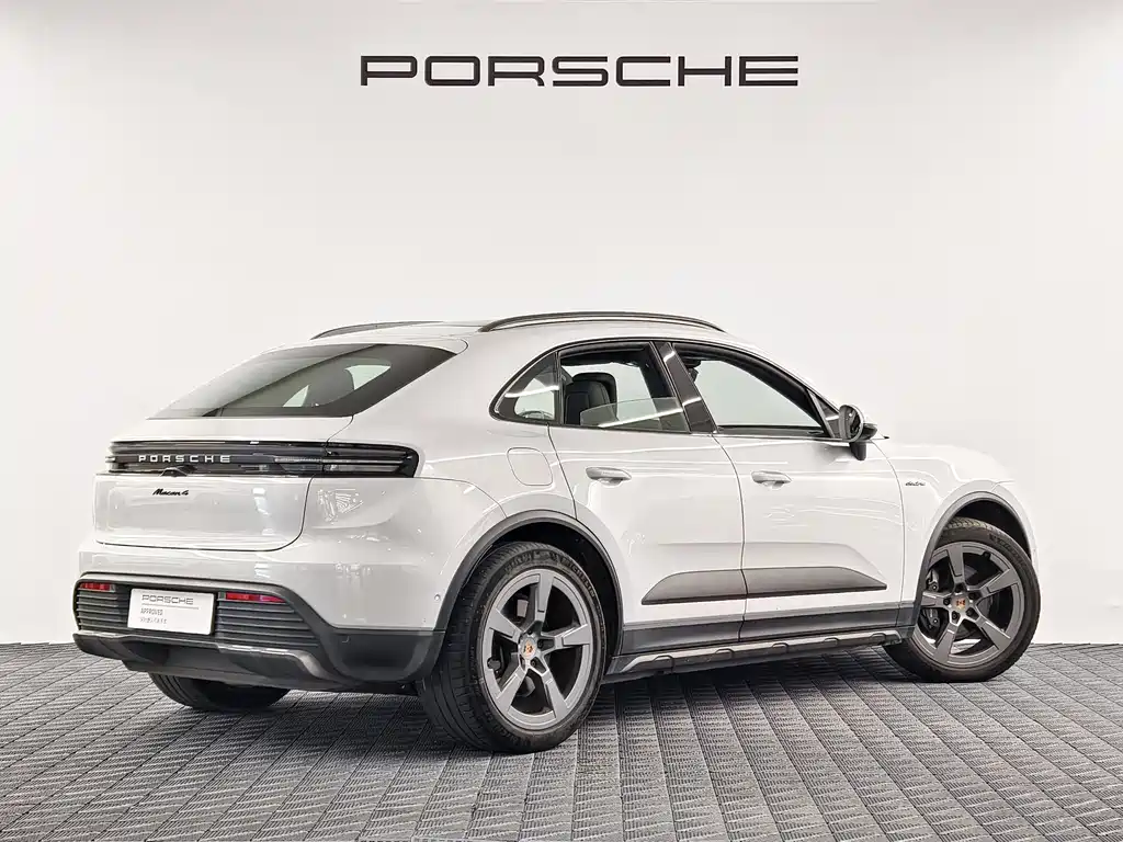 Porsche Macan EV — фото 7