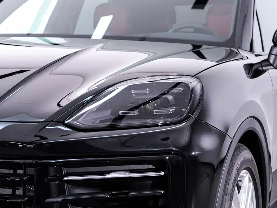 Porsche Cayenne — фото 10