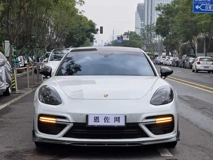 Porsche Panamera Hybrid — фото 3