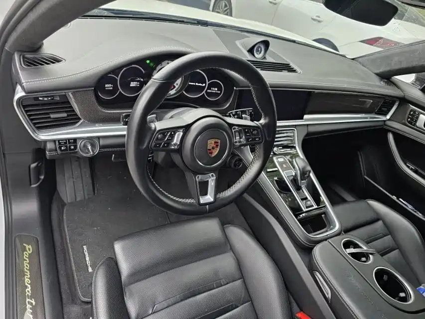 Porsche Panamera Hybrid — фото 5