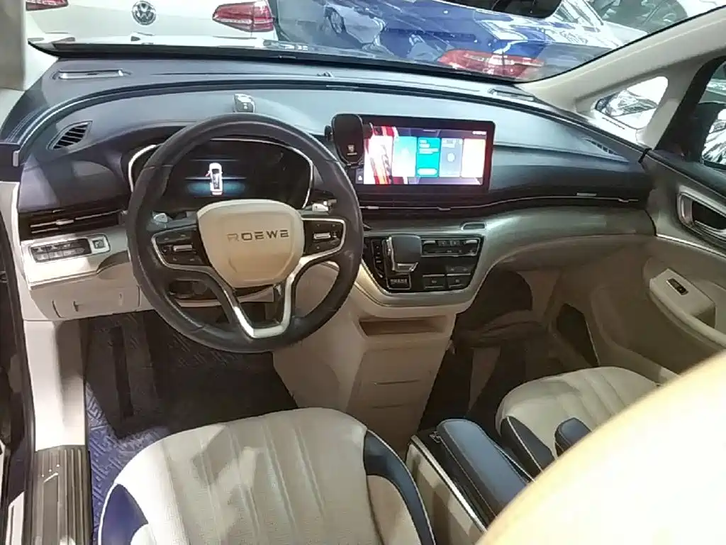 Roewe iMAX8 — фото 10
