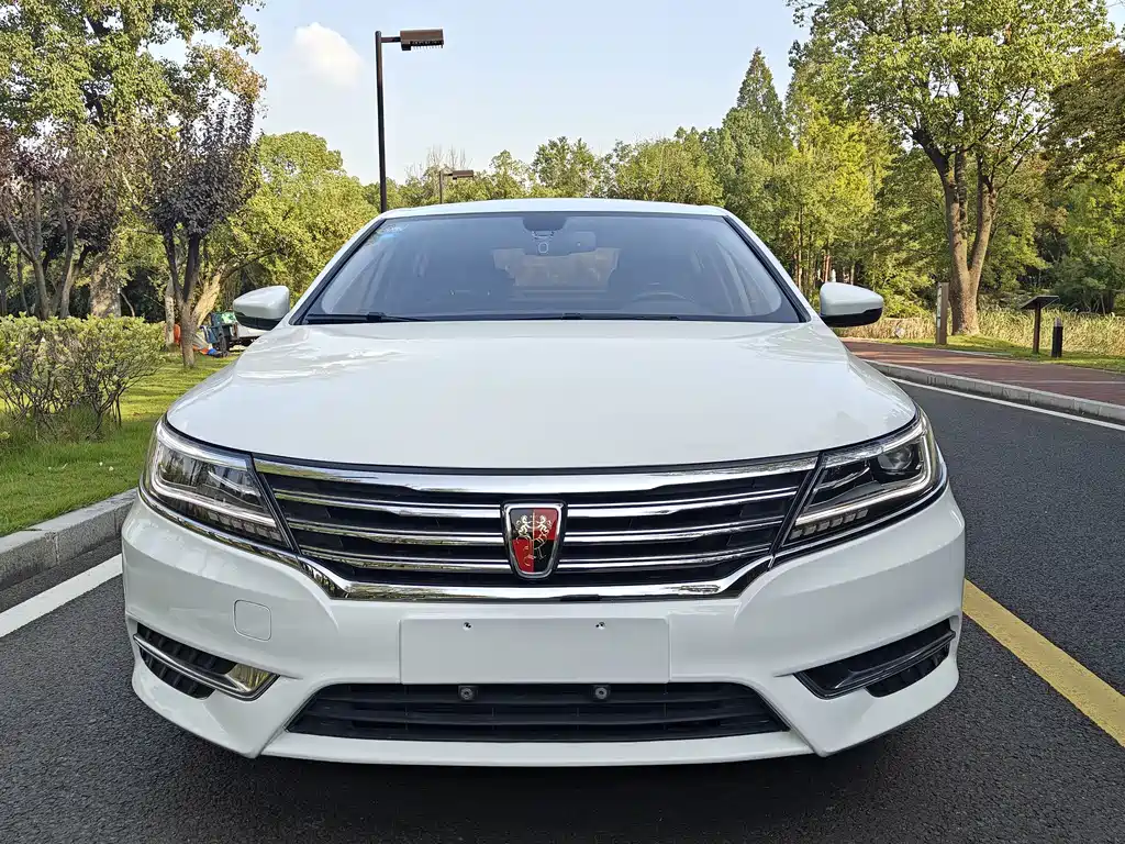 Roewe i6 Classic — фото 2