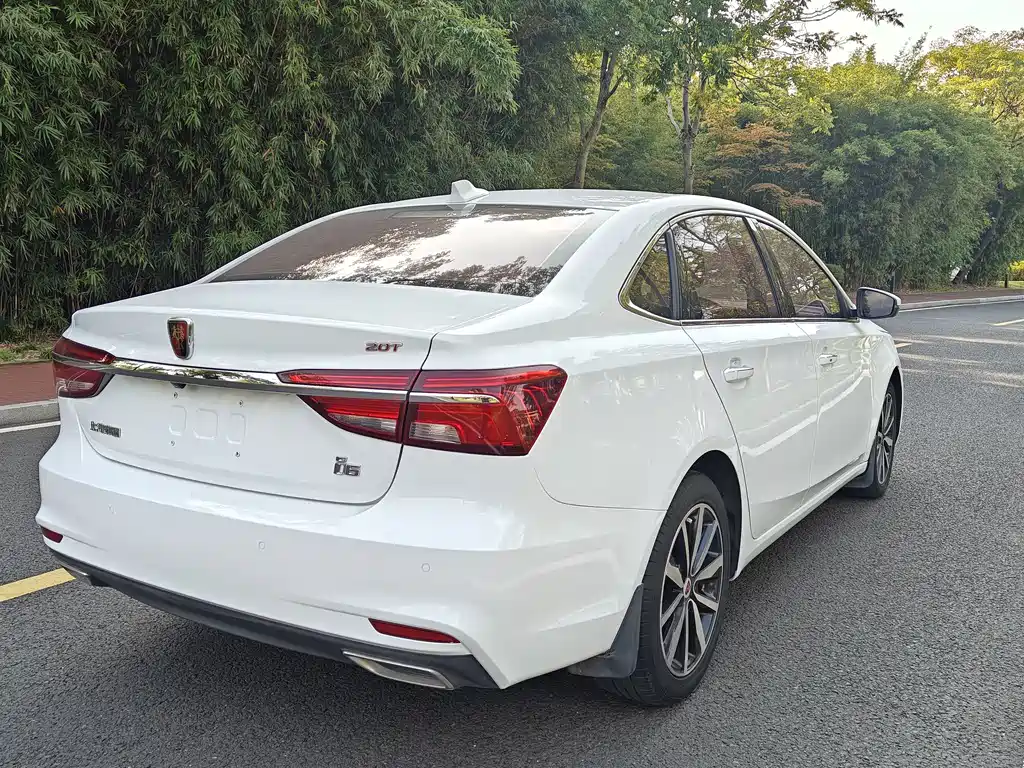 Roewe i6 Classic — фото 7