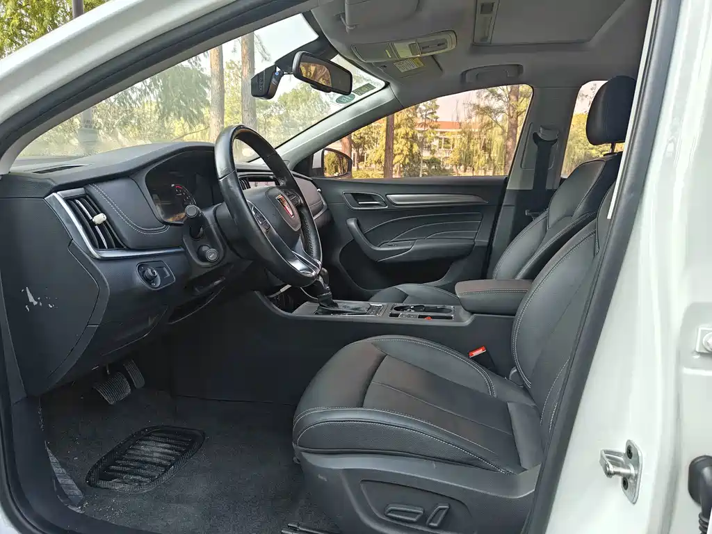 Roewe i6 Classic — фото 8