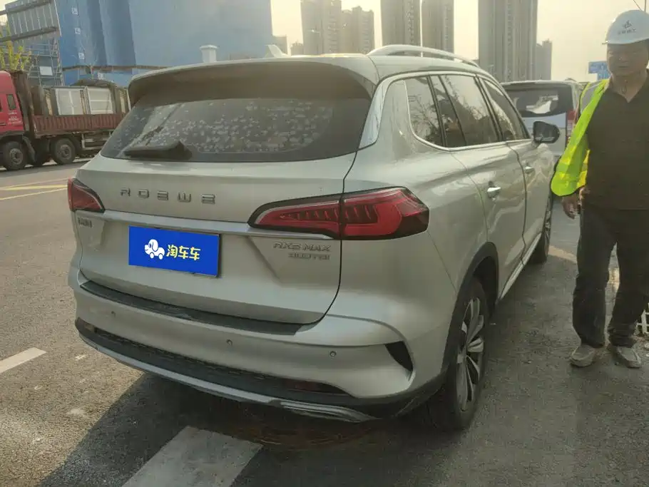 Roewe RX5 MAX — фото 3