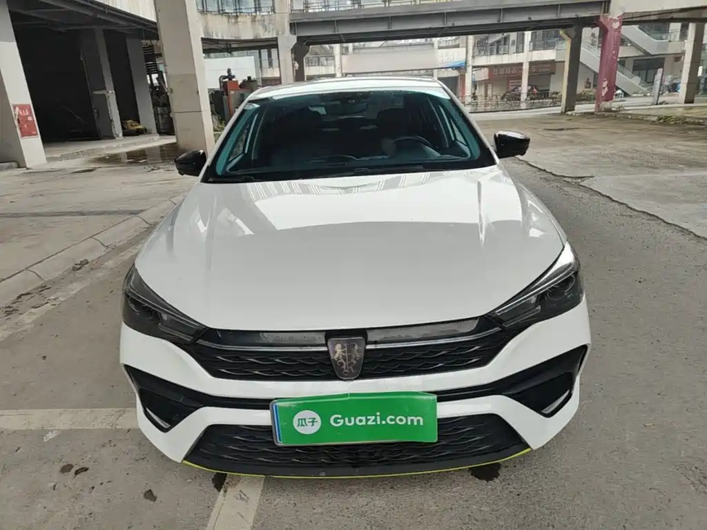 Roewe i5 — фото 3
