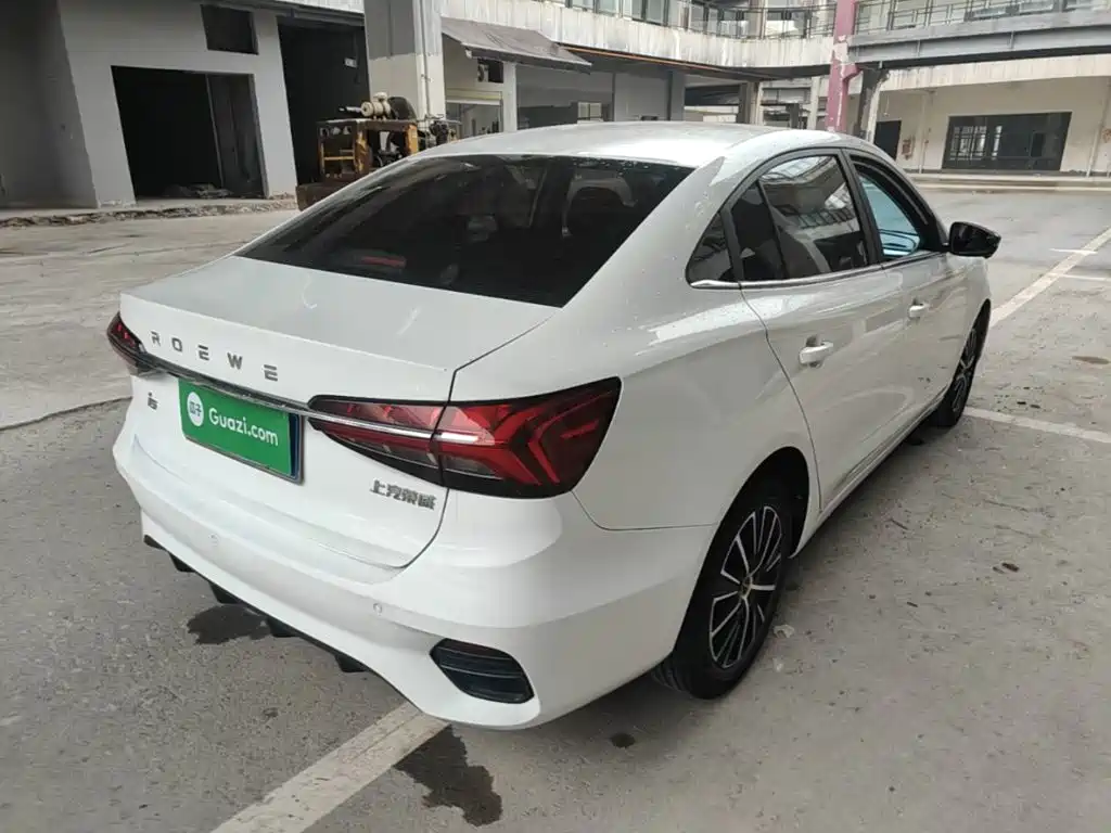 Roewe i5 — фото 7