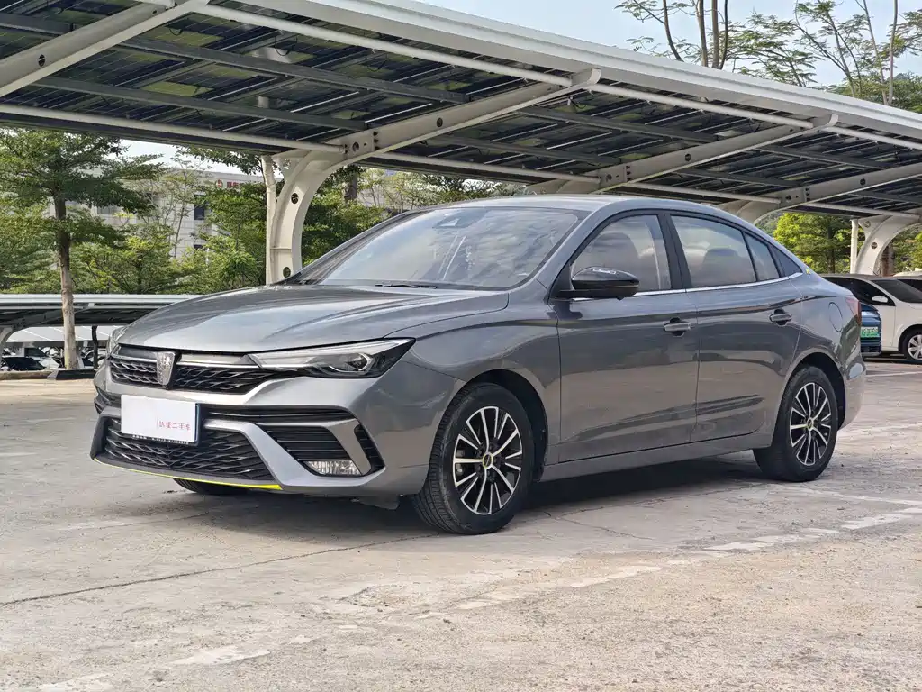 Roewe i5