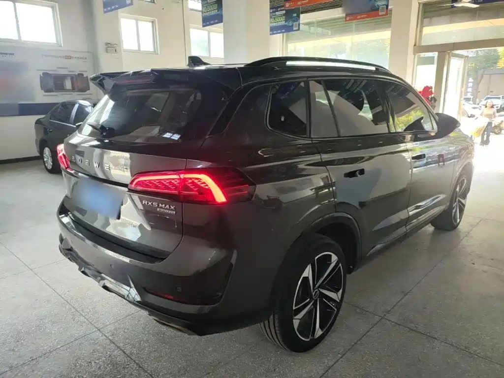 Roewe RX5 MAX — фото 7