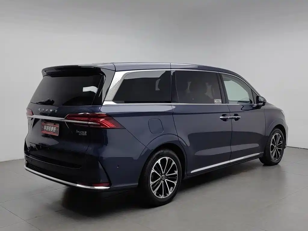 Roewe iMAX8 — фото 2