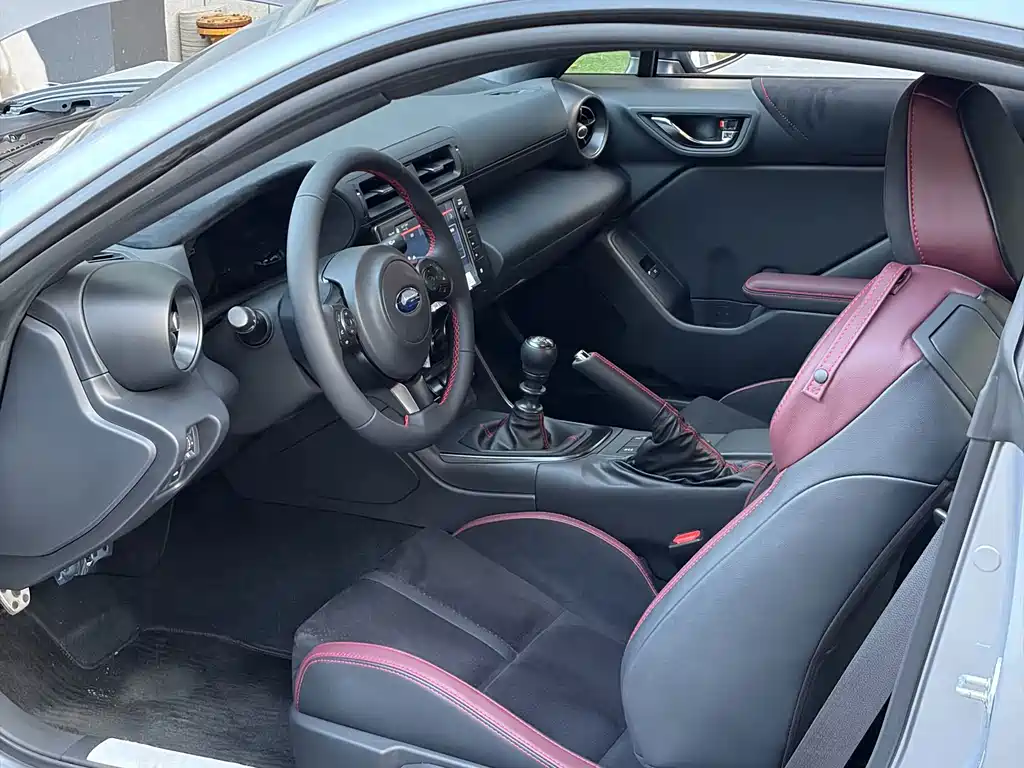 Subaru BRZ — фото 7