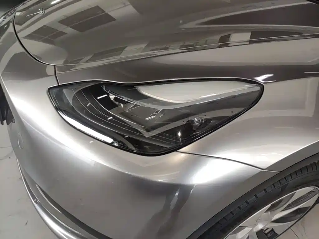 Tesla Model Y — фото 24