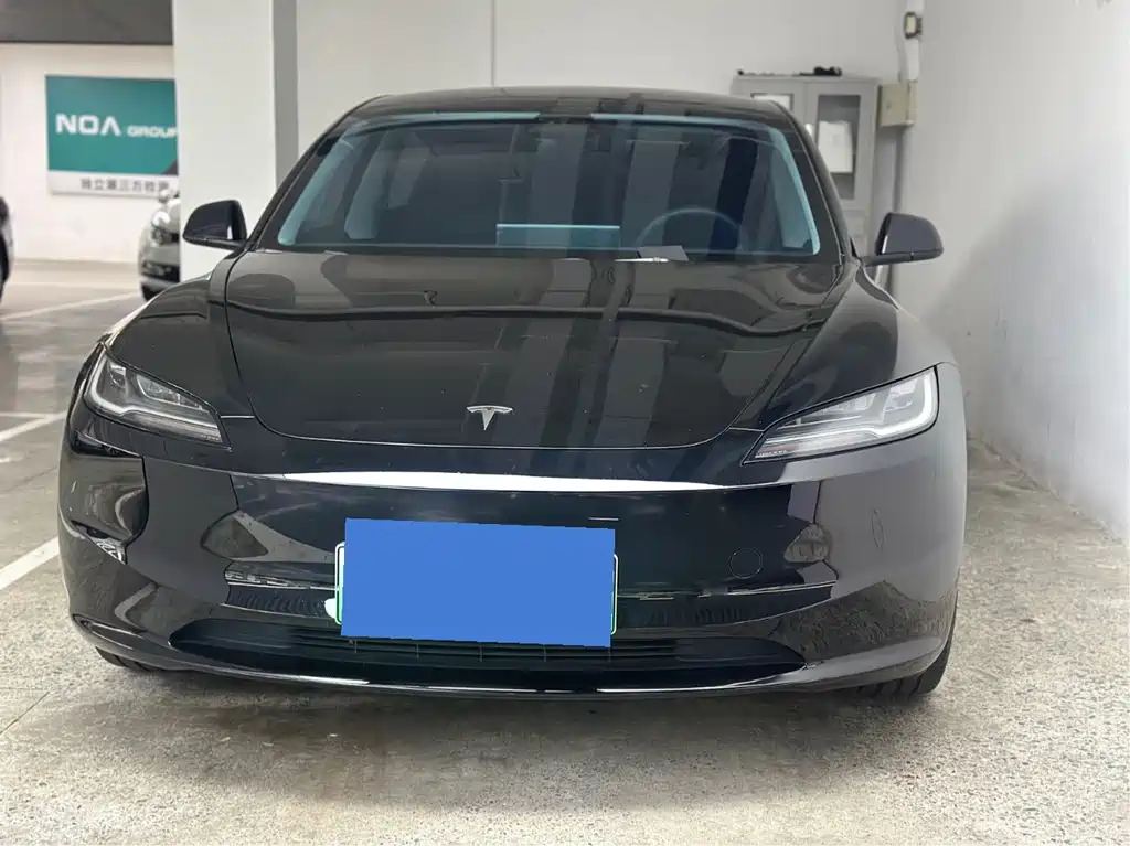 Tesla Model 3 — фото 2