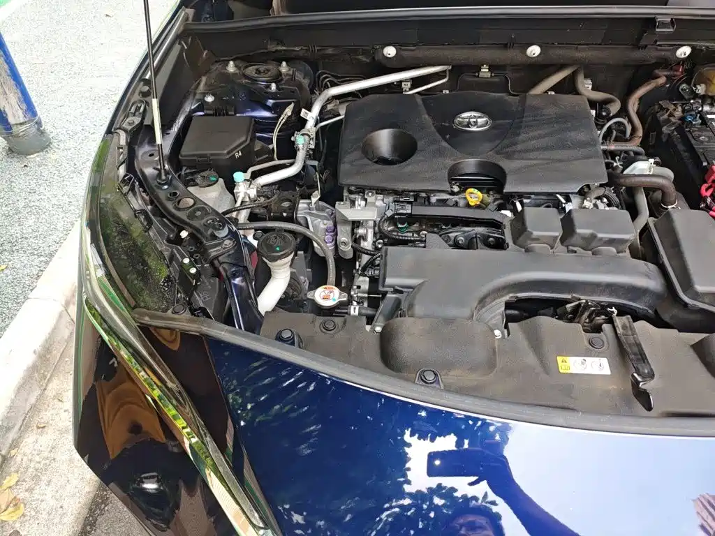 Toyota Harrier — фото 19