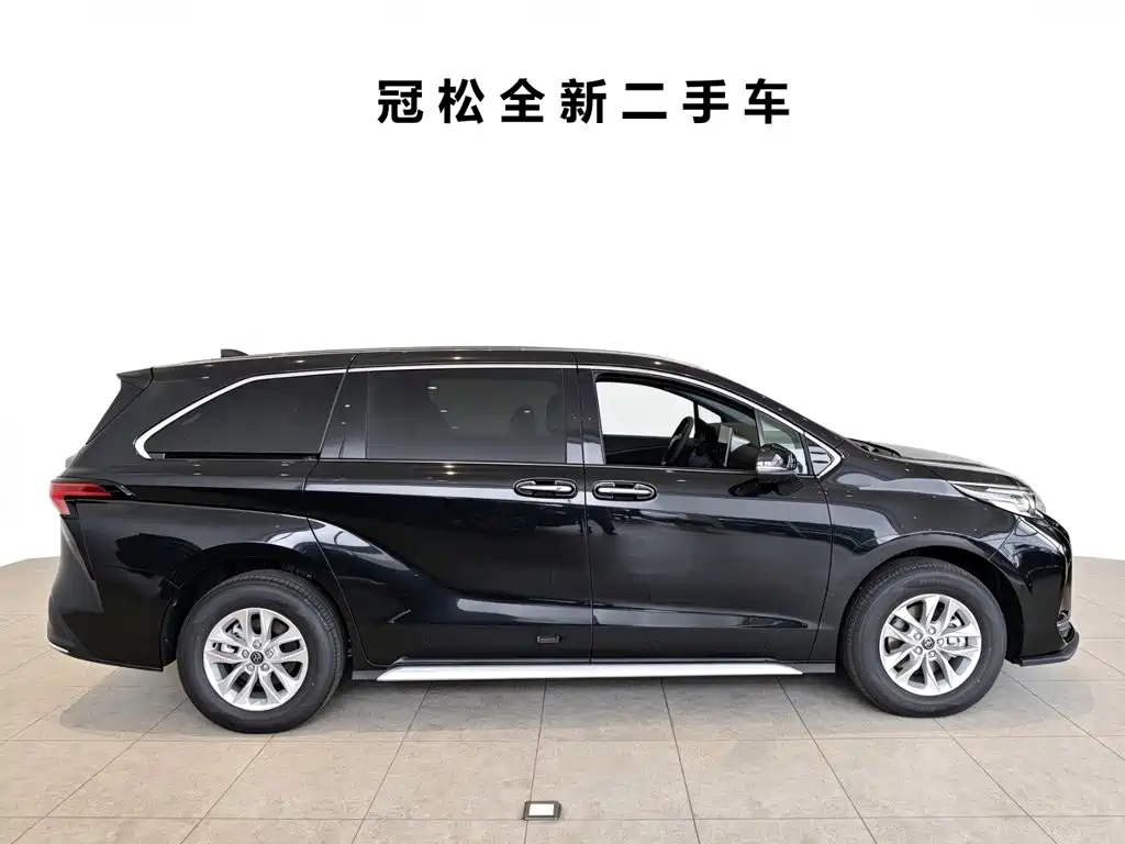 Toyota Granvia — фото 5