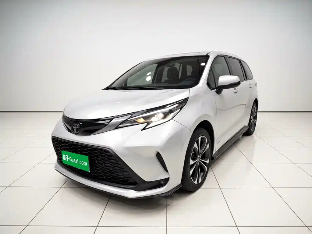 Toyota Granvia — фото 23