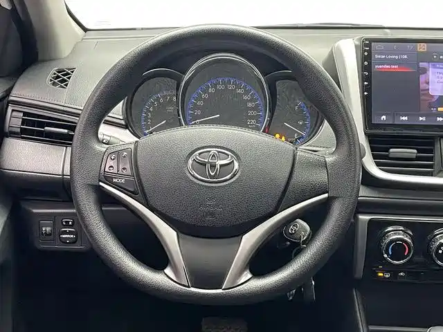 Toyota Vios — фото 11