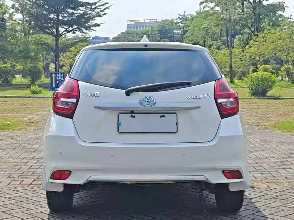 Toyota Vios FS — фото 8