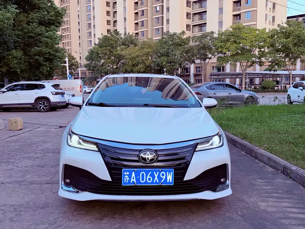 Toyota Allion — фото 2