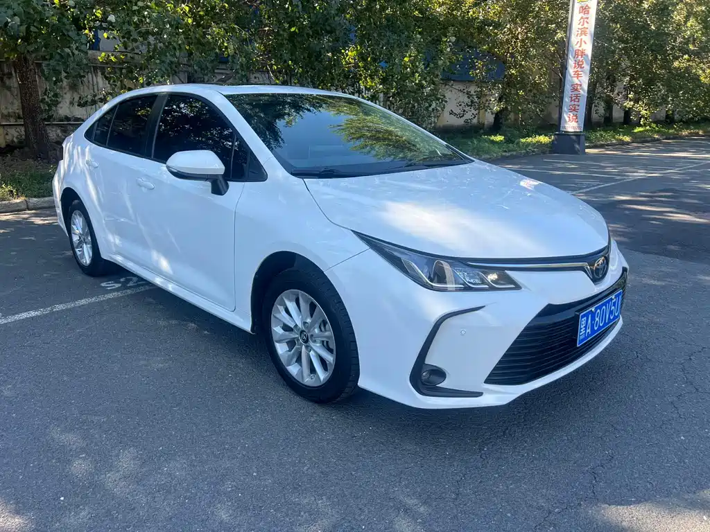Toyota Corolla — фото 3