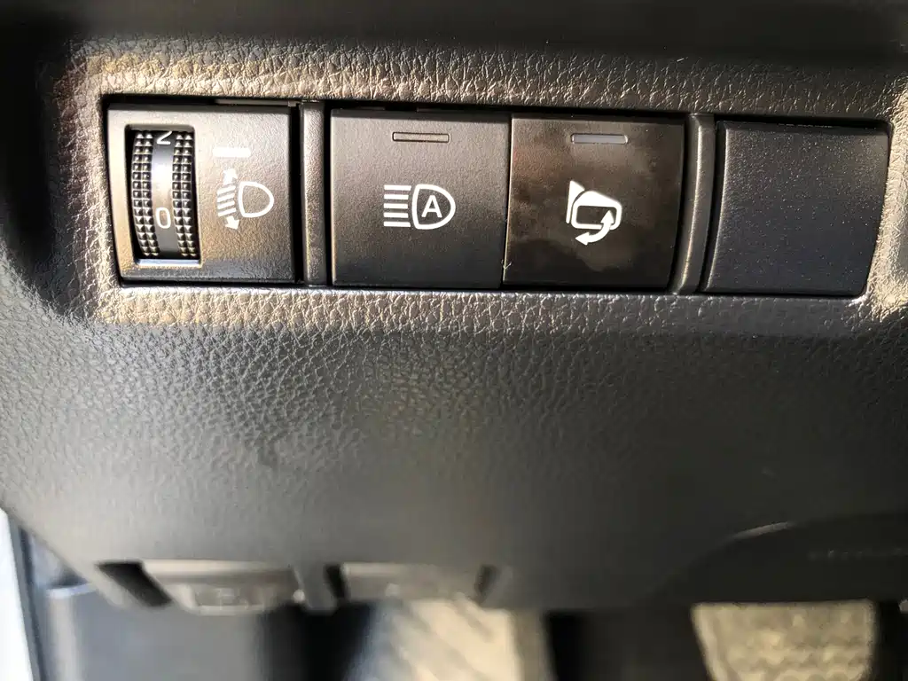 Toyota Wildlander — фото 15