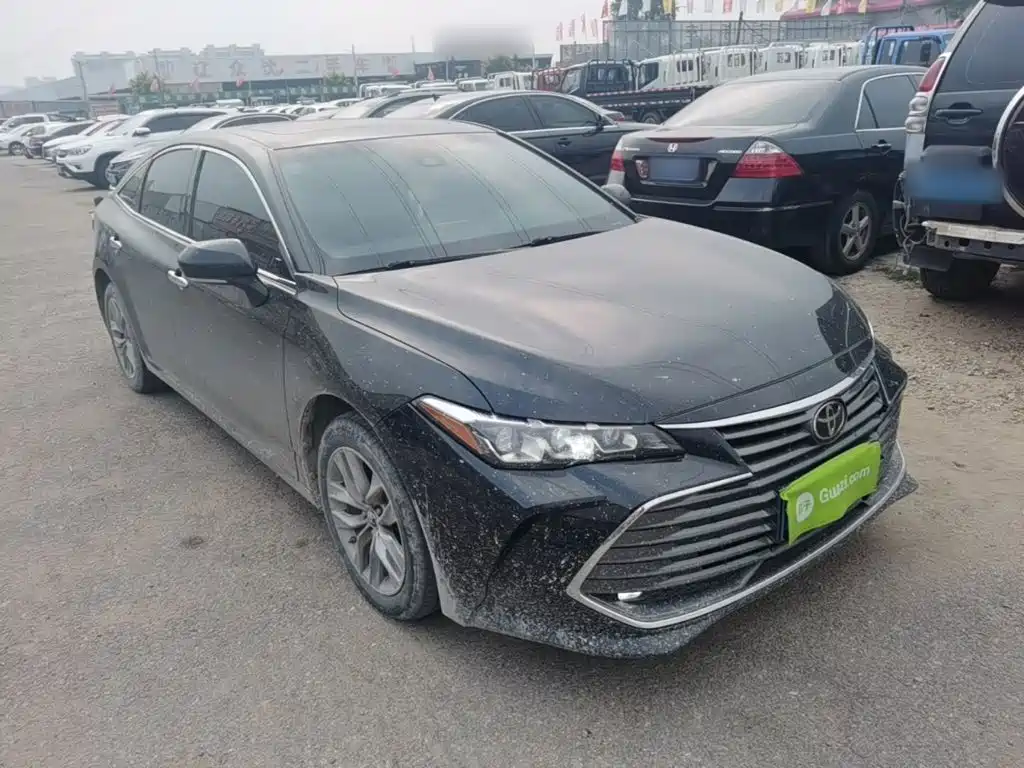 Toyota Avalon — фото 4