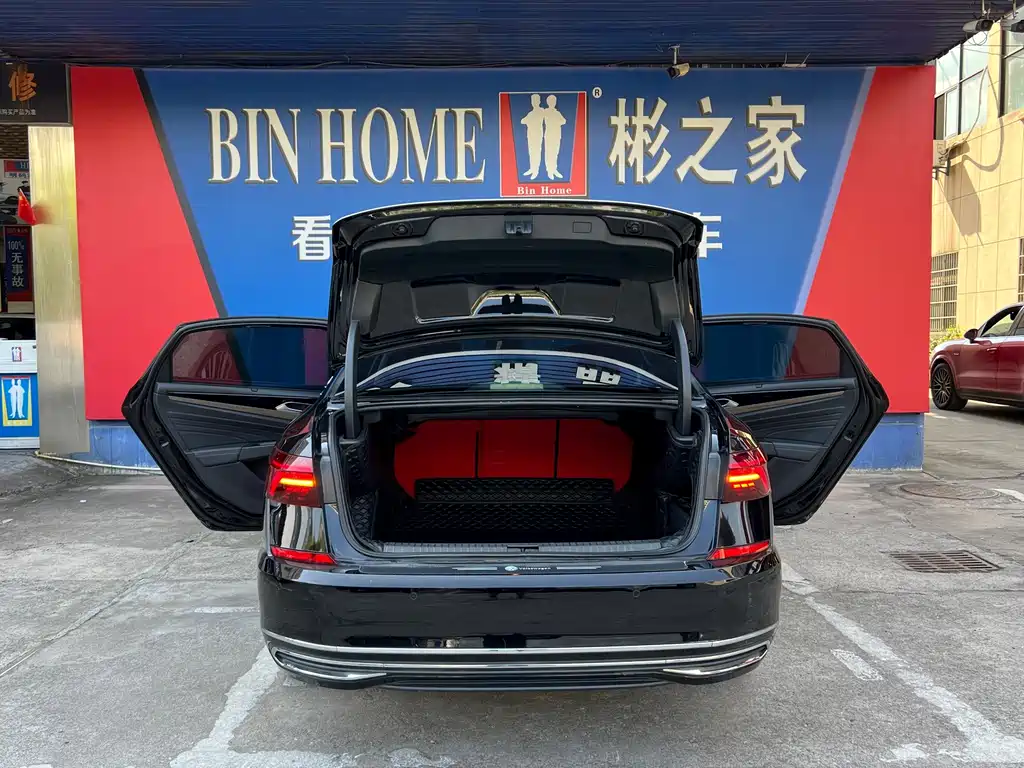 Volkswagen Passat — фото 28