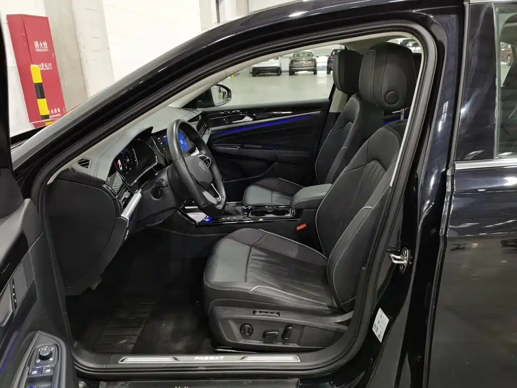Volkswagen Passat — фото 10