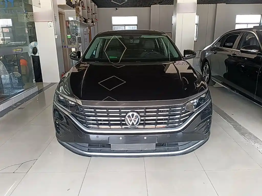 Volkswagen Passat — фото 3