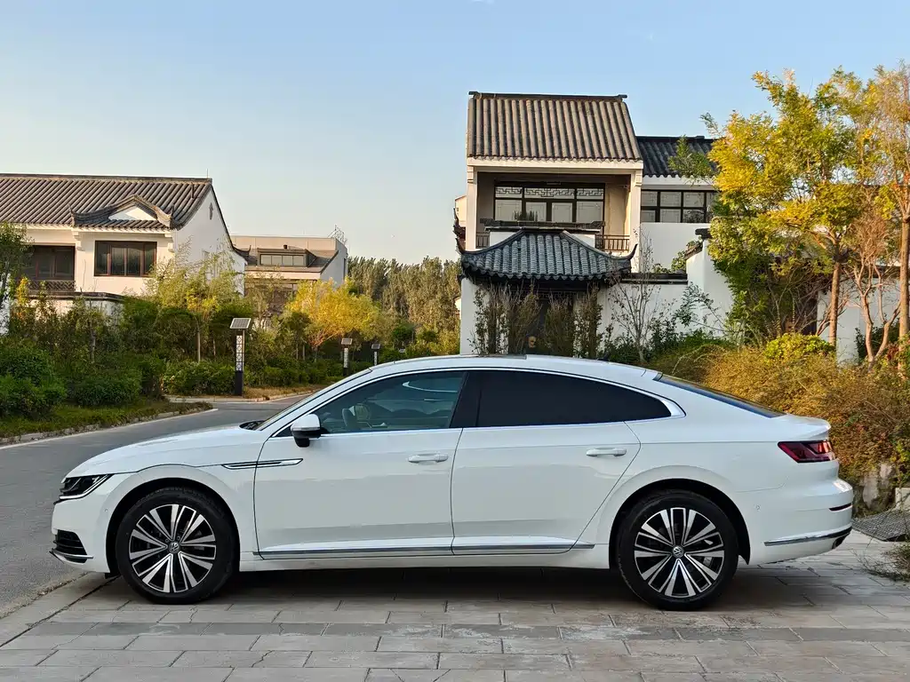 Volkswagen CC — фото 4
